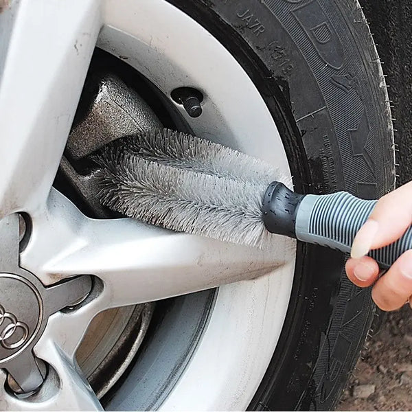 Car Wheel Cleaning Brush: Auto Detailing Tire Rim Care